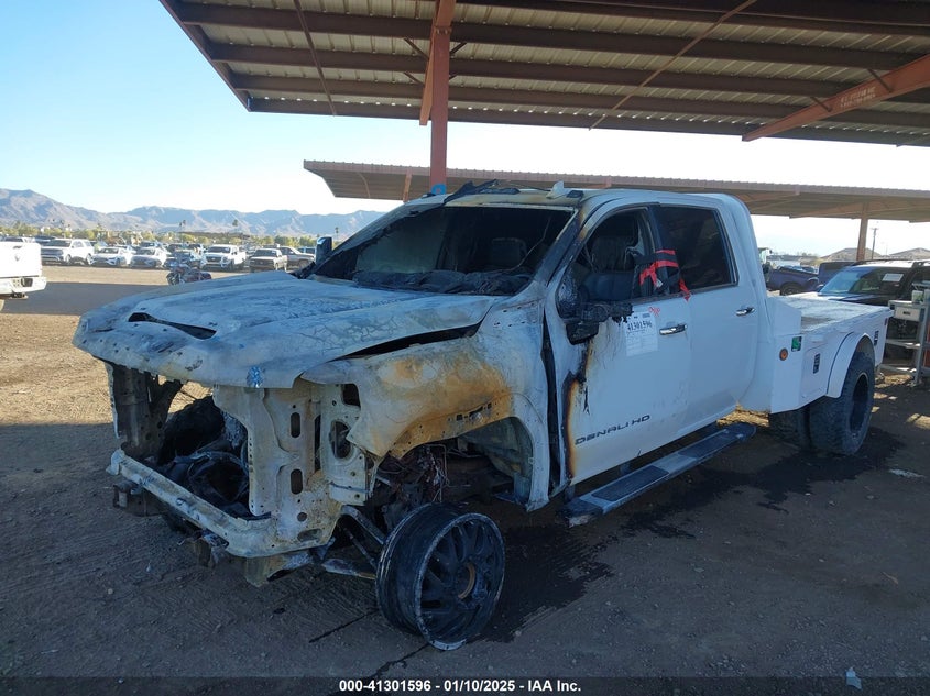 2023 GMC SIERRA 3500HD  (VIN: 1GT49WEY1PF216133)