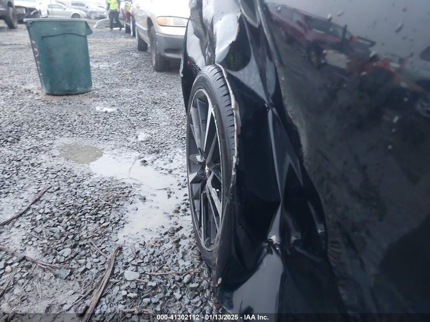 2018 TOYOTA CAMRY VIN: 4T1BZ1HK4JU019604