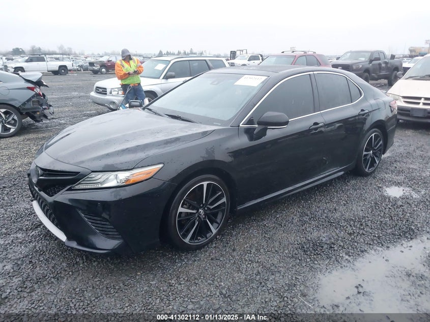 2018 TOYOTA CAMRY VIN: 4T1BZ1HK4JU019604