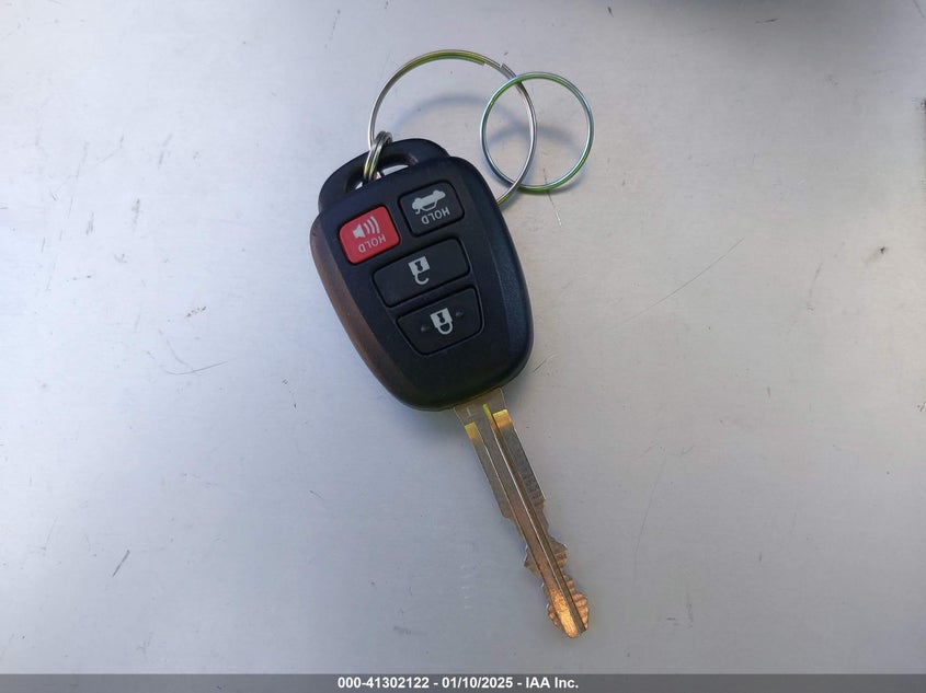 2018 TOYOTA COROLLA SE - 5YFBURHE5JP749188