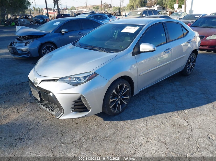 2018 TOYOTA COROLLA SE - 5YFBURHE5JP749188