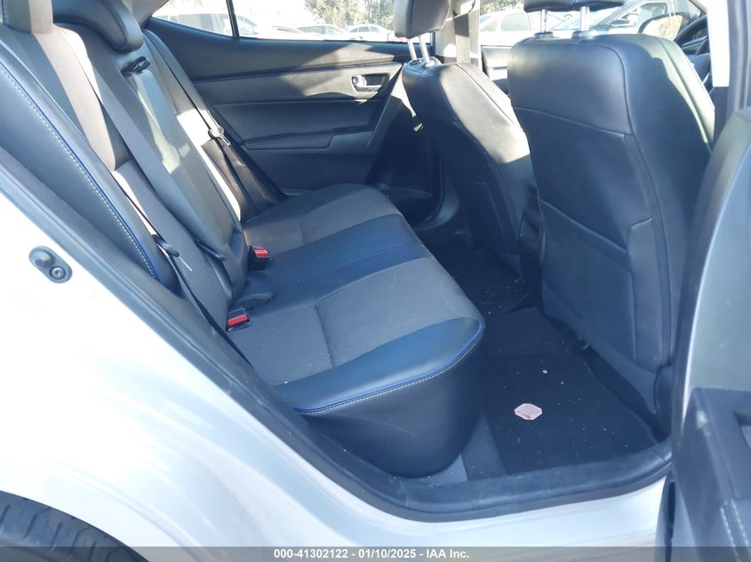 2018 TOYOTA COROLLA SE - 5YFBURHE5JP749188