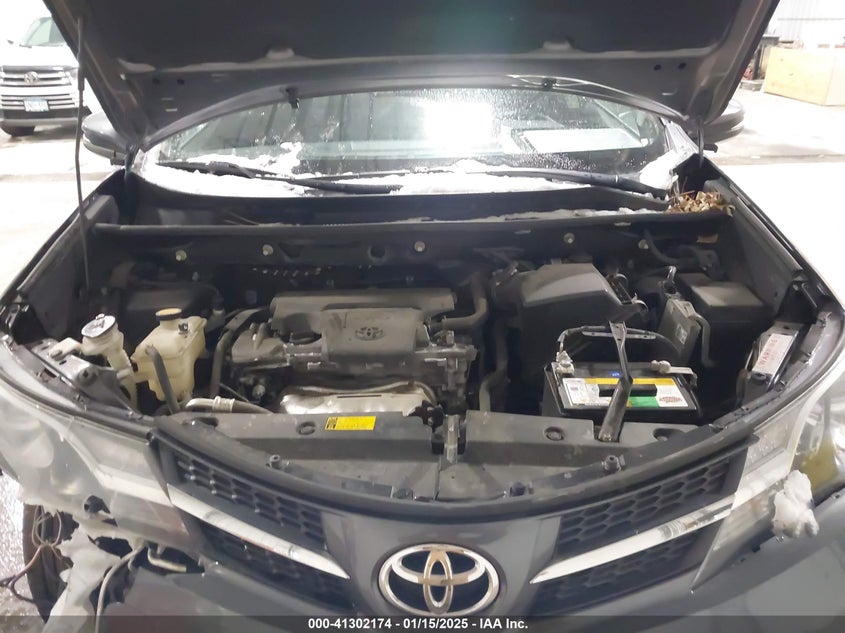 2015 TOYOTA RAV4 XLE - 2T3RFREV6FW247588