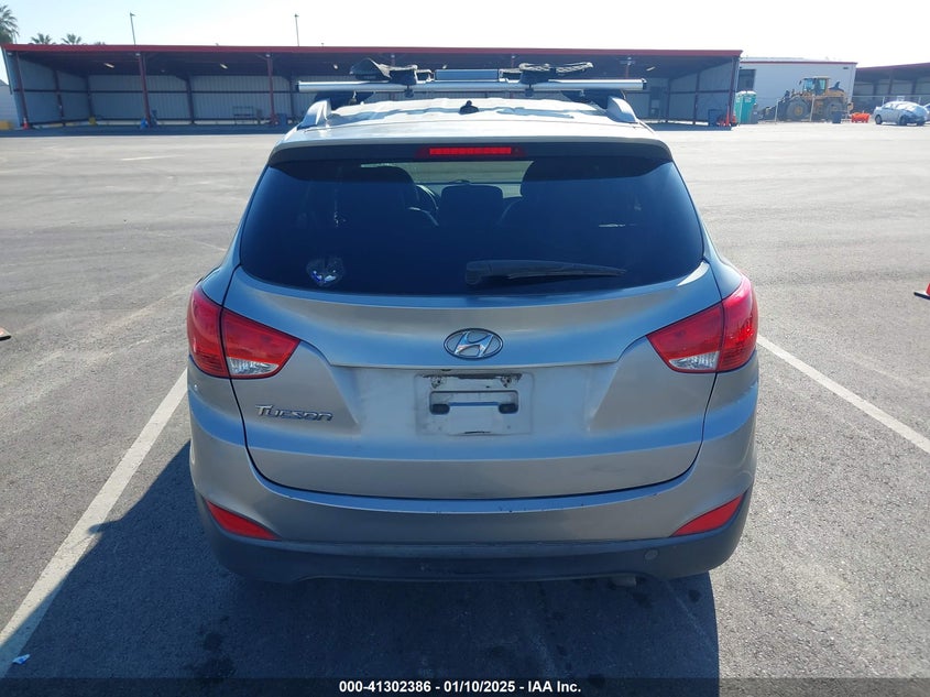 2014 HYUNDAI TUCSON SE - KM8JU3AG5EU827154