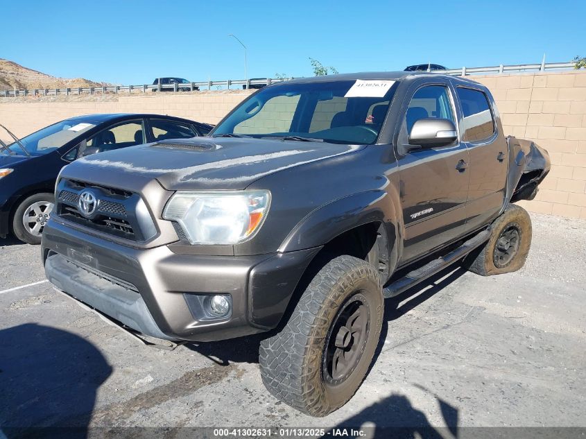 VIN 3TMJU4GN8FM185826 2015 Toyota Tacoma, Double Ca... no.2