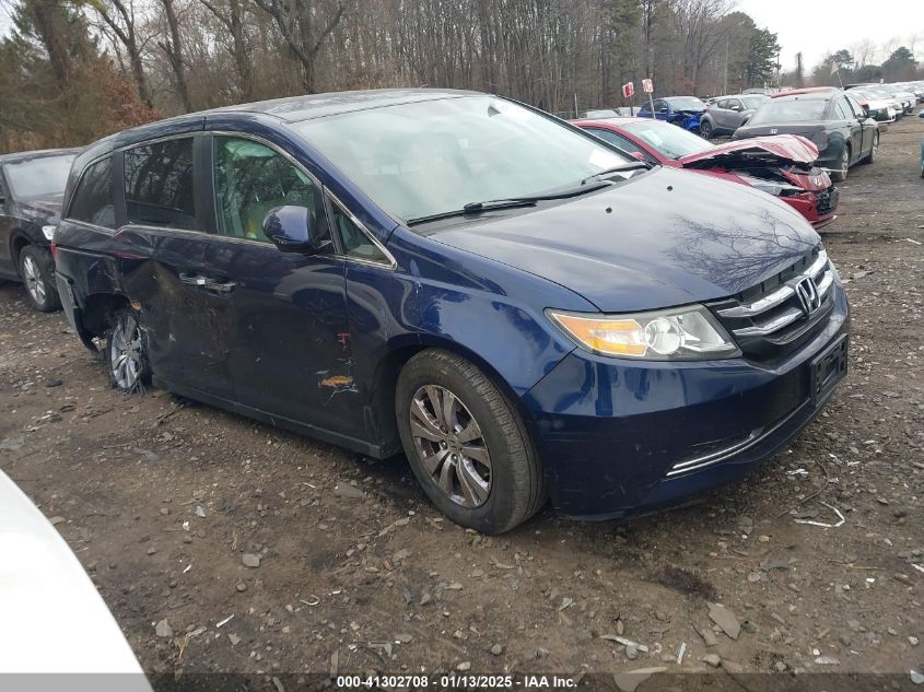 VIN 5FNRL5H42FB092127 2015 HONDA ODYSSEY no.1