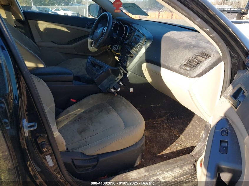 2011 KIA OPTIMA VIN: KNAGM4A76B5149781