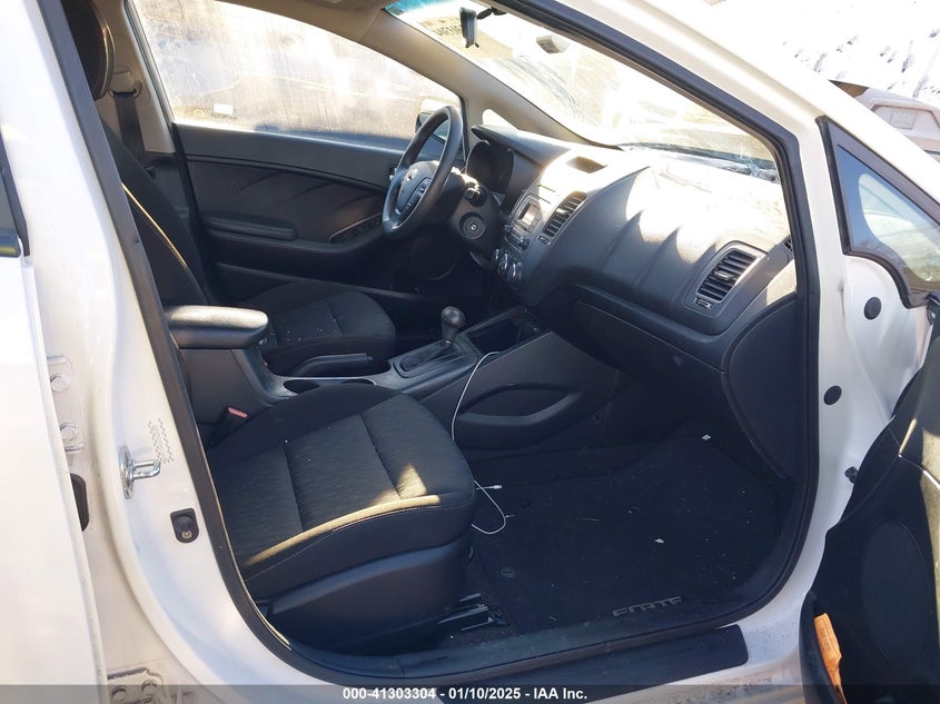 2016 KIA FORTE VIN: KNAFK4A66G5620280