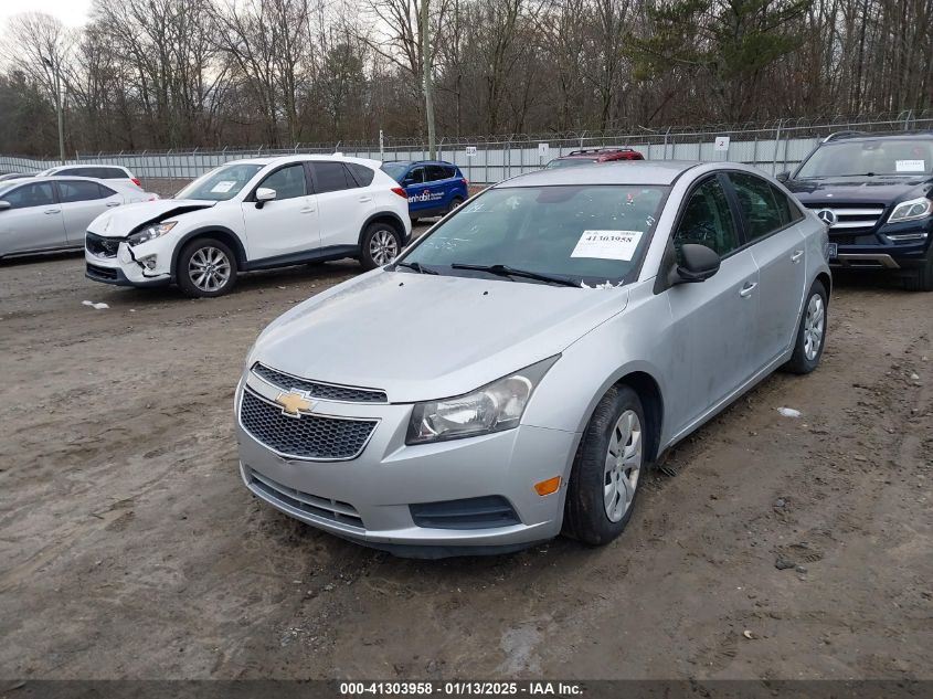 VIN 1G1PA5SH1E7465552 2014 Chevrolet Cruze, Ls Auto no.2