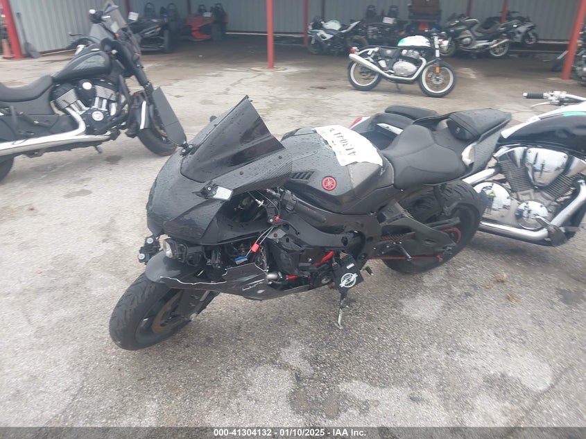 2017 YAMAHA FZ10 C - JYARN48Y6HA000354
