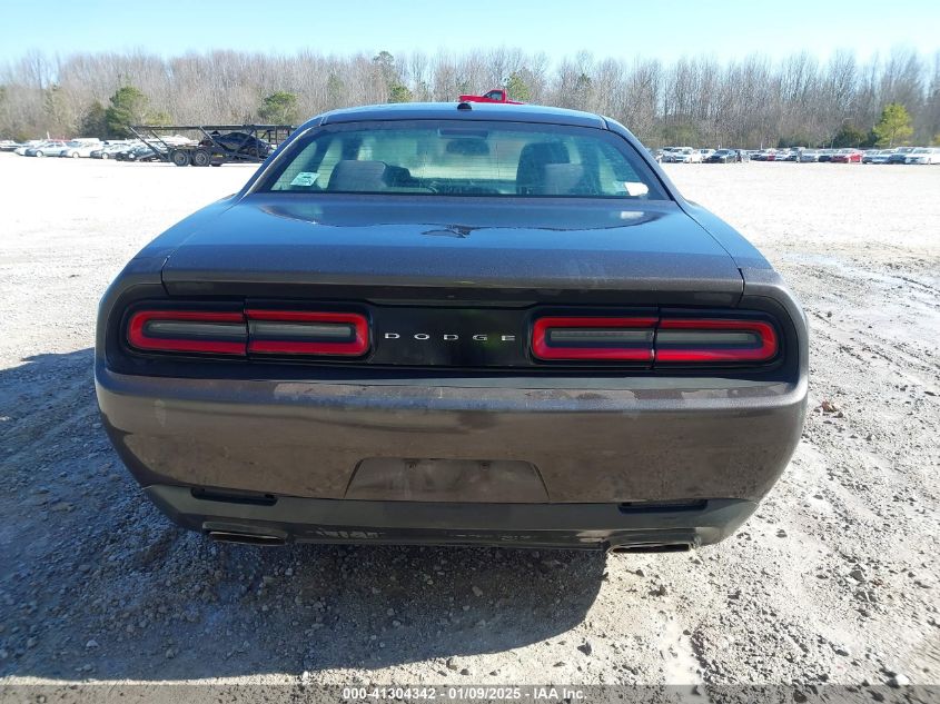 VIN 2C3CDZAG5FH787649 2015 Dodge Challenger, Sxt no.16