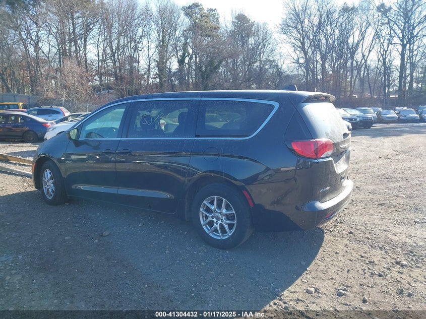 Vin: 2c4rc1cg5pr547777, lot: 41794844, chrysler voyager lx 20233