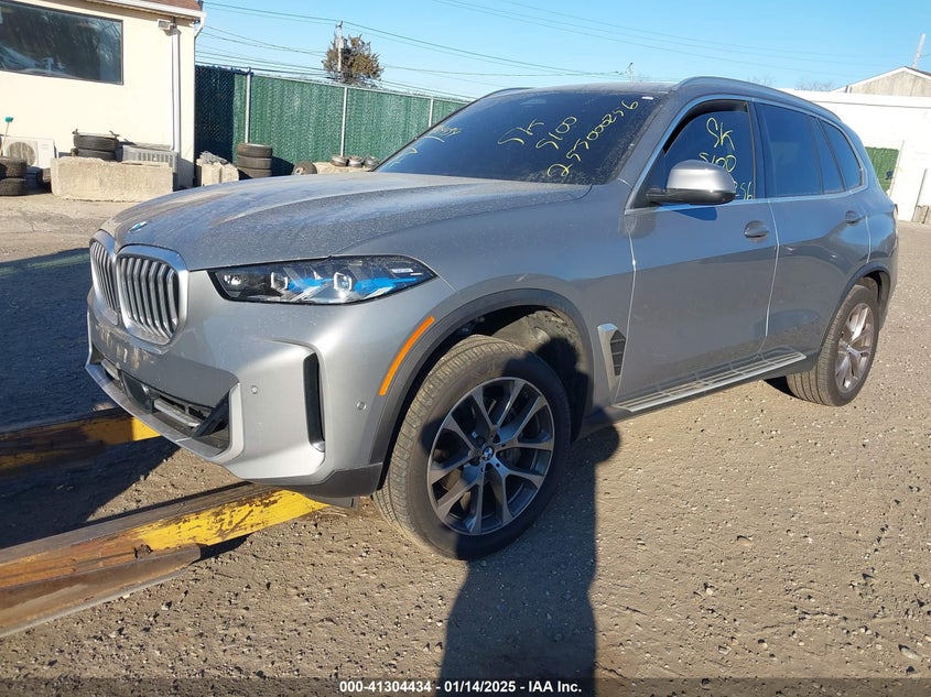 Vin: 5ux23eu07r9v39942, lot: 41794846, bmw x5 xdrive40i 20242