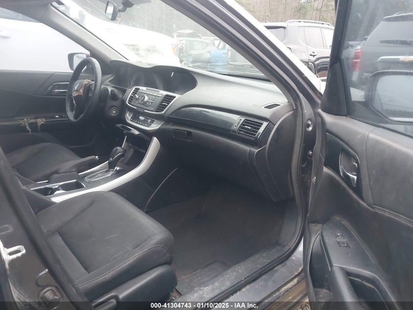 2013 HONDA ACCORD auction photo 5