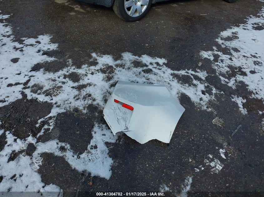 2024 TOYOTA COROLLA HYBRID LE - JTDBDMHE4R3010045