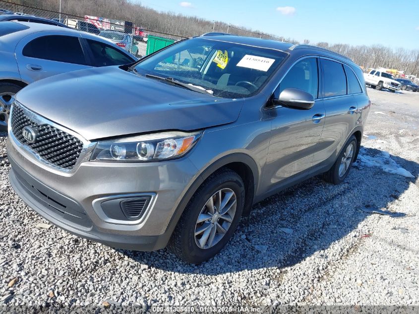 2016 KIA SORENTO LX/L - 5XYPG4A30GG035703