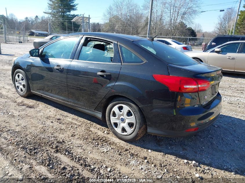 VIN 1FADP3E21FL365244 2015 FORD FOCUS no.3