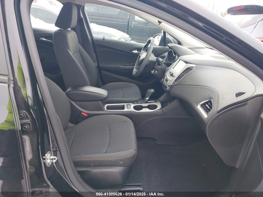 2018 CHEVROLET CRUZE VIN: 1G1BC5SM8J7133183