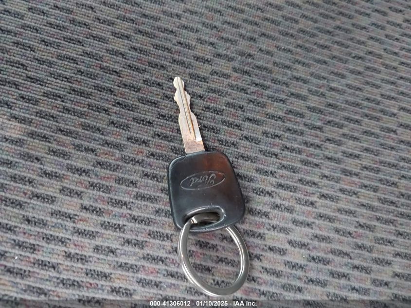 2004 Ford F-150 Heritage Classic VIN: 2FTRF18W94TA49796 Lot: 41306012