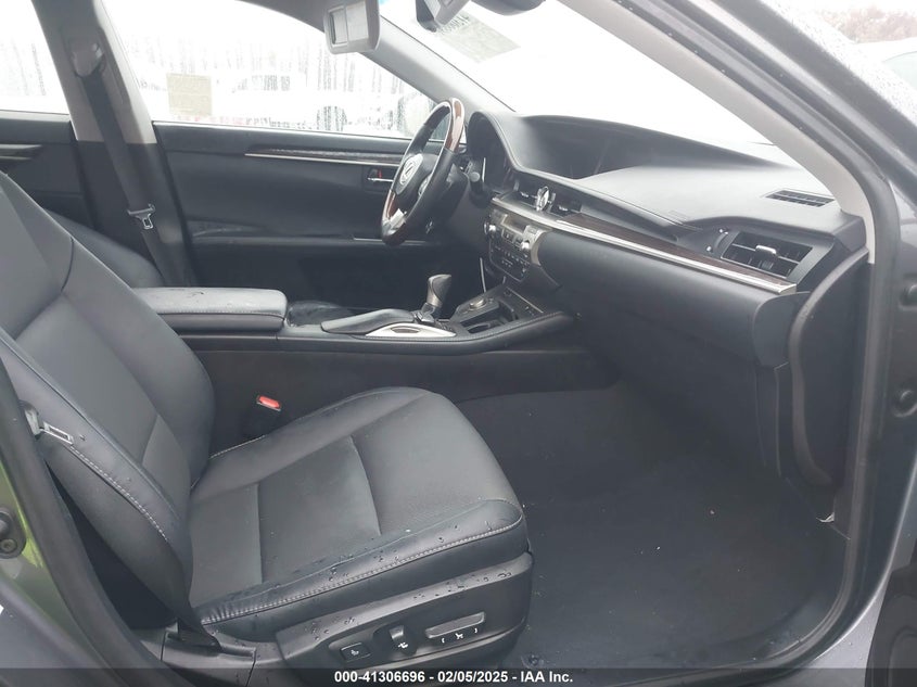2018 LEXUS ES 350 VIN: 58ABK1GG5JU111315