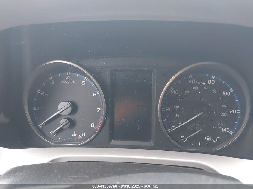 2017 TOYOTA RAV4 XLE - JTMWFREV2HJ116579