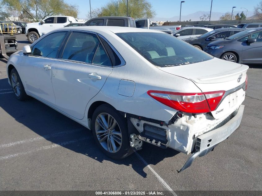 VIN 4T1BF1FK0FU113000 2015 Toyota Camry, SE no.3