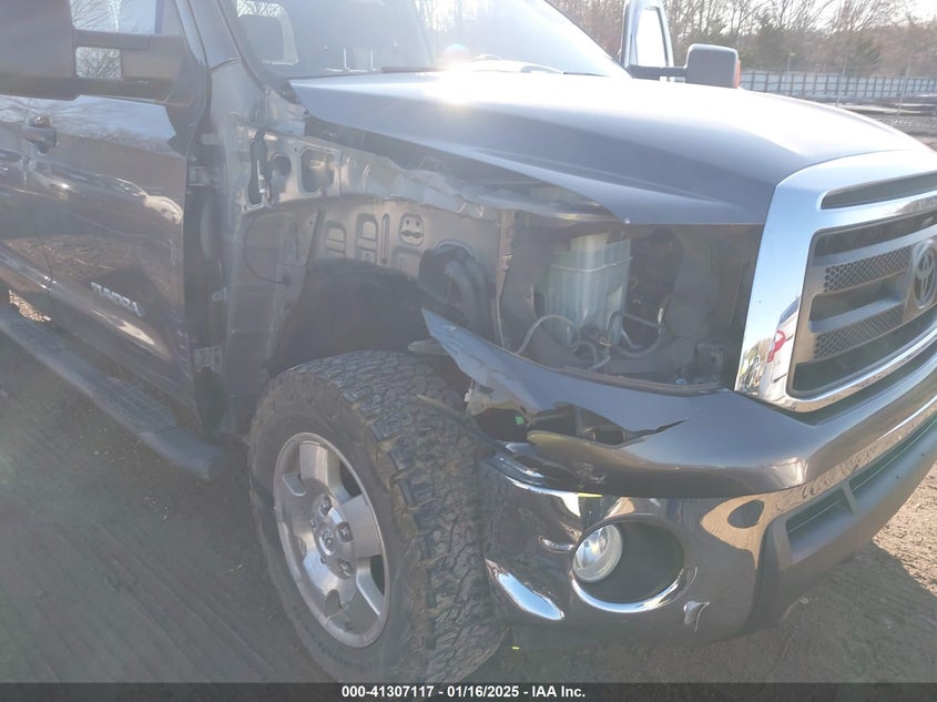 2011 TOYOTA TUNDRA VIN: 5TFUY5F17BX161821