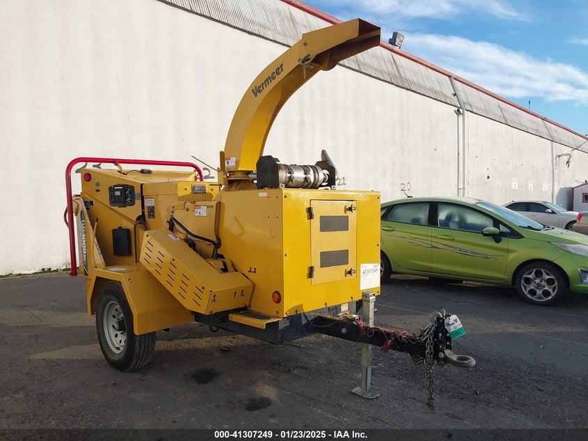 2022 VERMEER MFG. CO. BC 10 CHIPPER  (VIN: 1VRD11AC0N1051884)