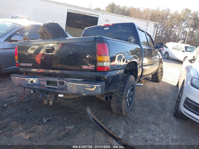 2GTEK13T251327586 2005 GMC SIERRA photo no. 4