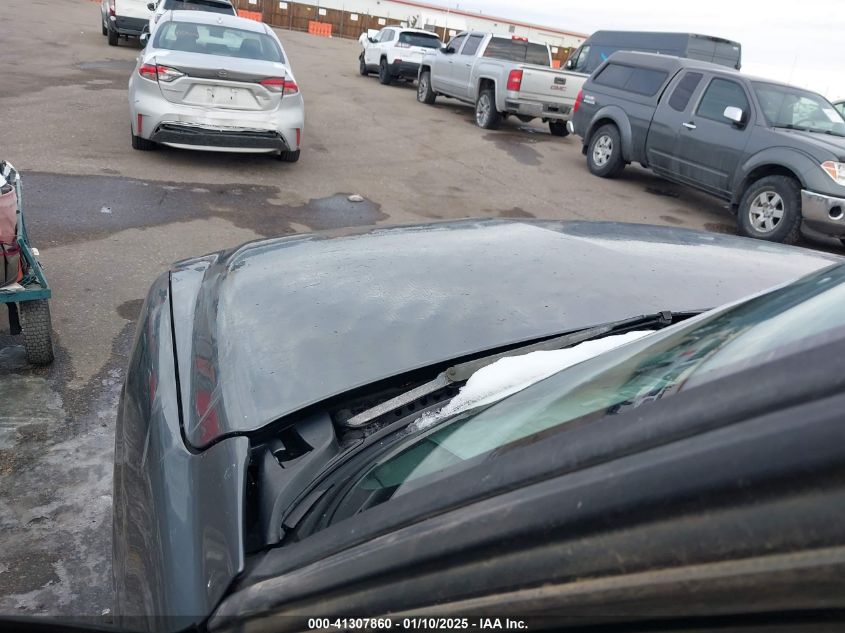 2001 Chevrolet Tahoe Lt VIN: 1GNEK13T11J143814 Lot: 41307860