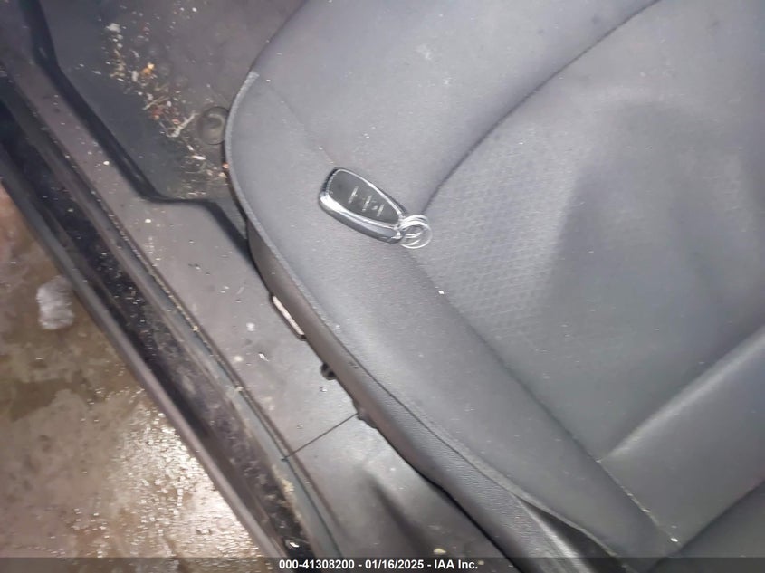 2017 CHEVROLET MALIBU VIN: 1G1ZE5ST1HF199817