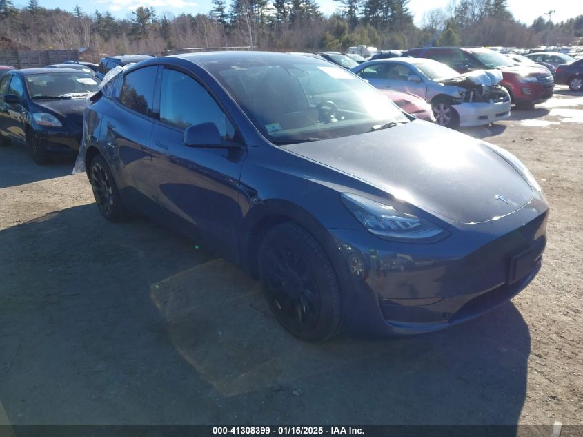 2022 TESLA MODEL Y LONG RANGE DUAL MOTOR ALL-WHEEL DRIVE - 7SAYGDEE5NF434081