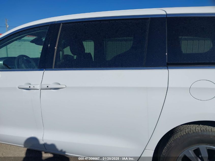 2024 Chrysler Pacifica Hybrid Select VIN: 2C4RC1S72RR169292 Lot: 41308587