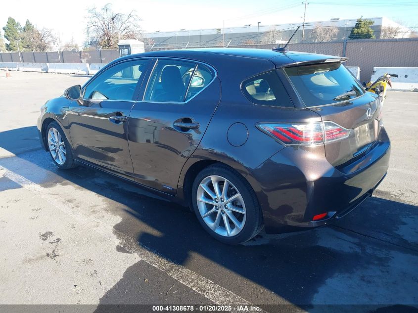 VIN JTHKD5BH1D2147644 2013 Lexus CT, 200H no.3