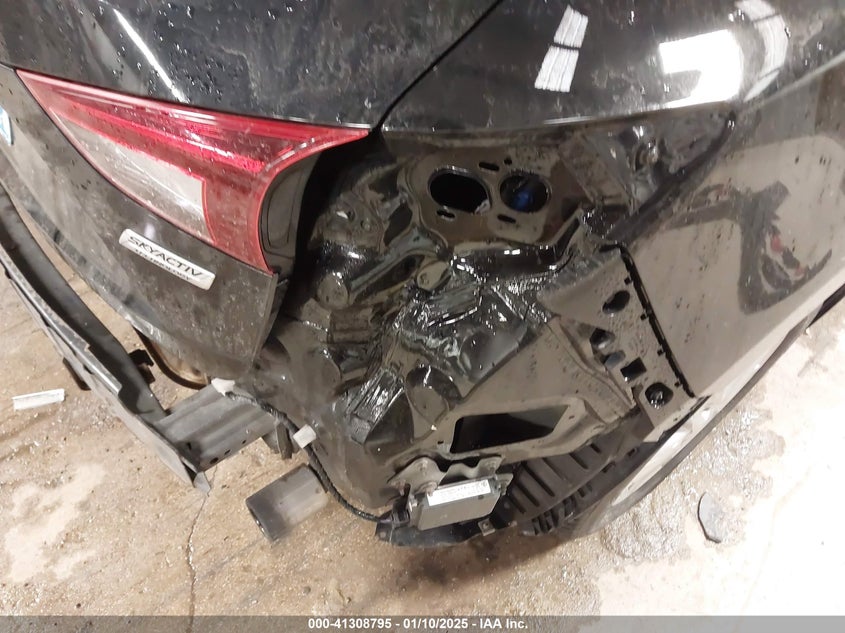 2014 MAZDA MAZDA3 VIN: JM1BM1L76E1101167