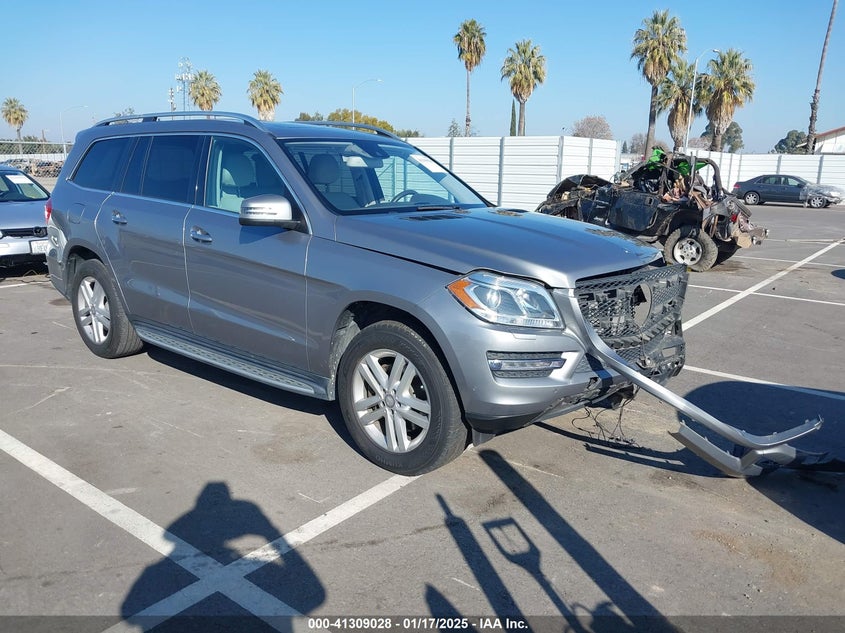 2016 MERCEDES-BENZ GL 450 4MATIC - 4JGDF6EE1GA700391