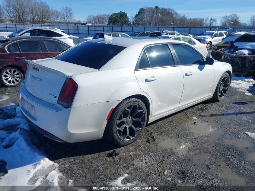 VIN 2C3CCABG7FH786571 2015 Chrysler 300 no.4