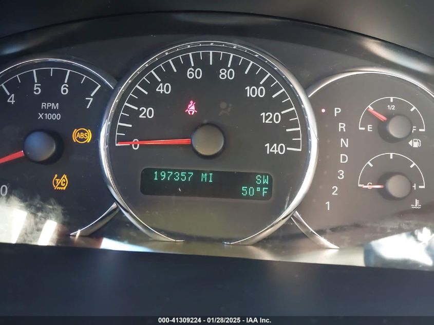 2008 Buick Lacrosse Cx VIN: 2G4WC582881137008 Lot: 41309224