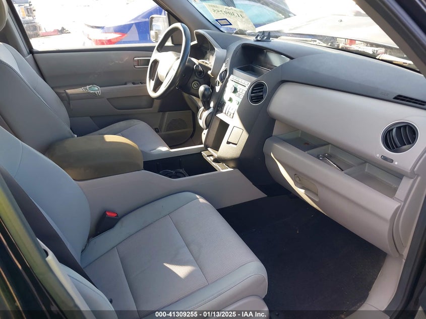 2010 HONDA PILOT VIN: 5FNYF3H4XAB004425