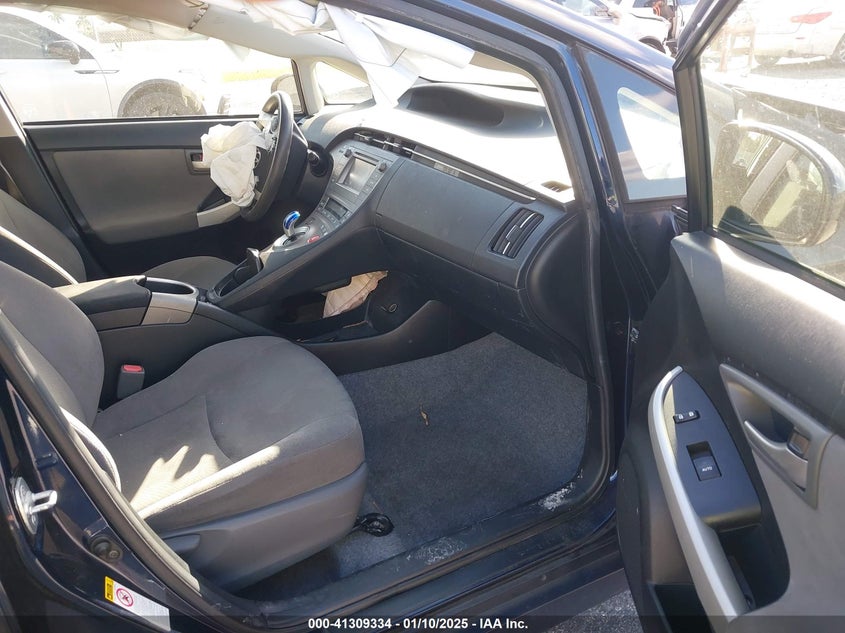 2015 TOYOTA PRIUS VIN: JTDKN3DU0F0453018