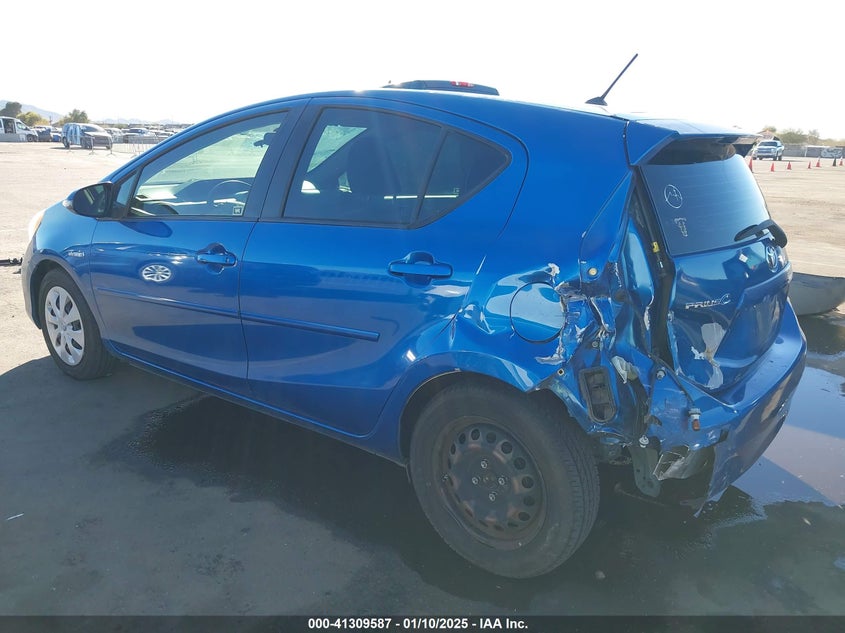 2012 TOYOTA PRIUS C VIN: JTDKDTB31C1023971