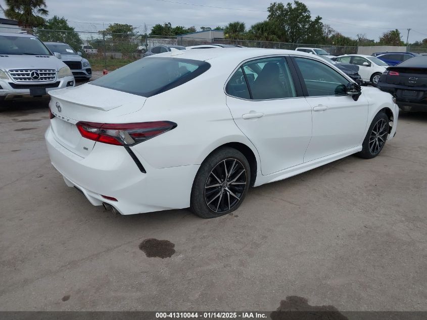 VIN 4T1G11AKXPU792450 2023 Toyota Camry no.4