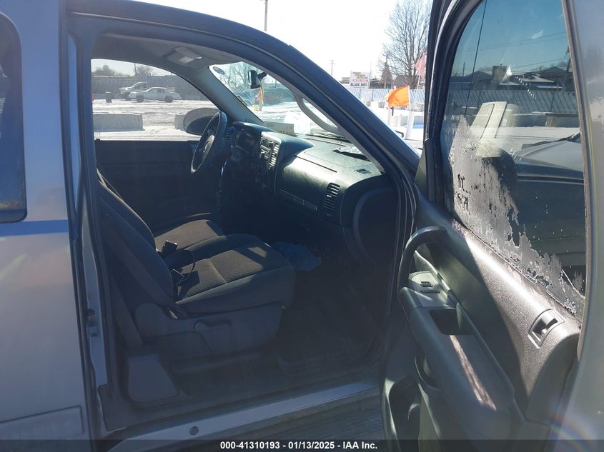 2007 CHEVROLET SILVERADO 1500 VIN: 1GCEK19007Z502196