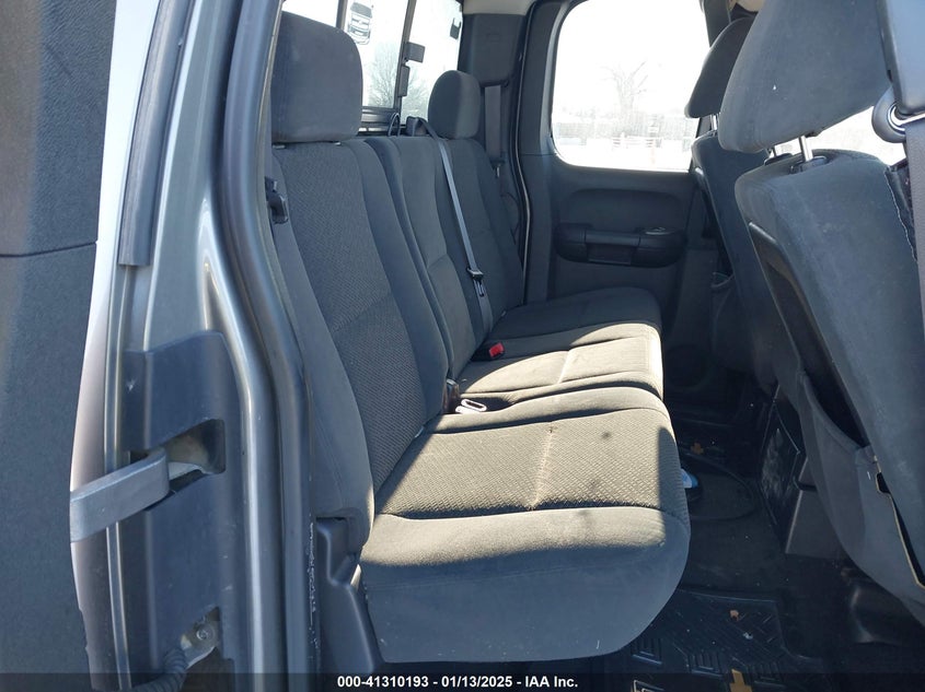 2007 CHEVROLET SILVERADO 1500 VIN: 1GCEK19007Z502196