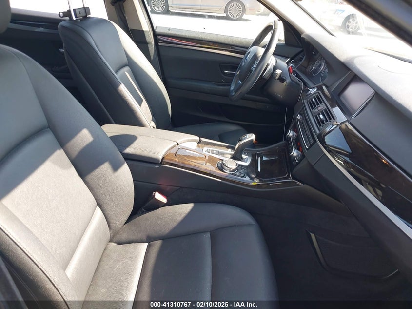 2016 BMW 5 SERIES - WBA5A5C57GD528450