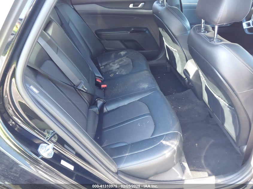 2021 KIA K5 VIN: 5XXG64J28MG016827