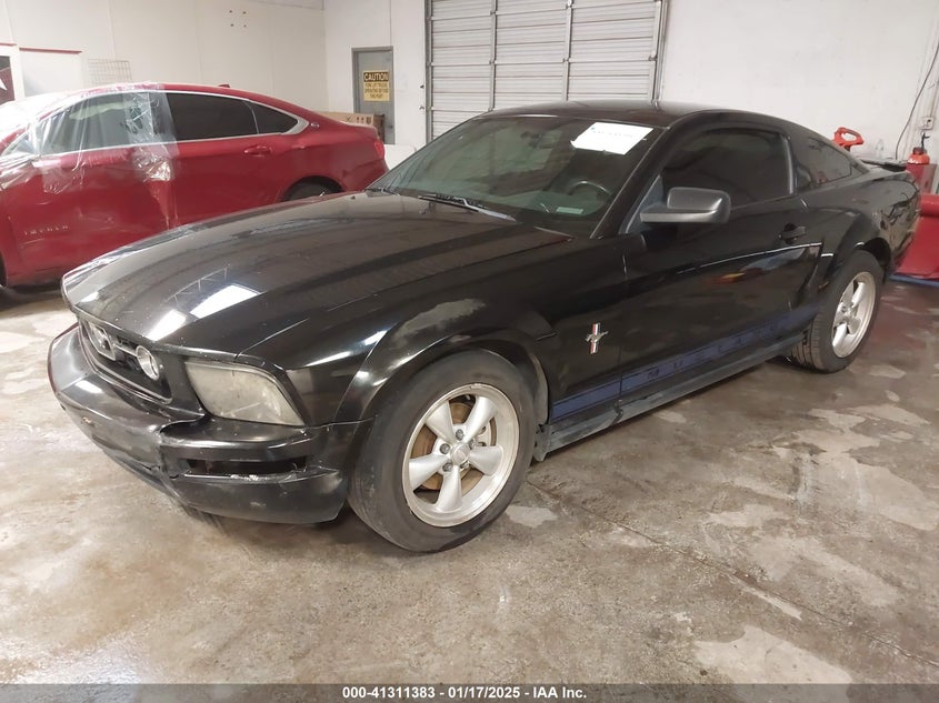 2008 FORD MUSTANG VIN: 1ZVHT80NX85112143