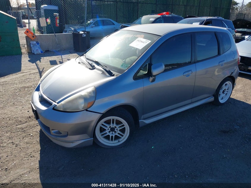 2008 HONDA FIT VIN: JHMGD38638S039967