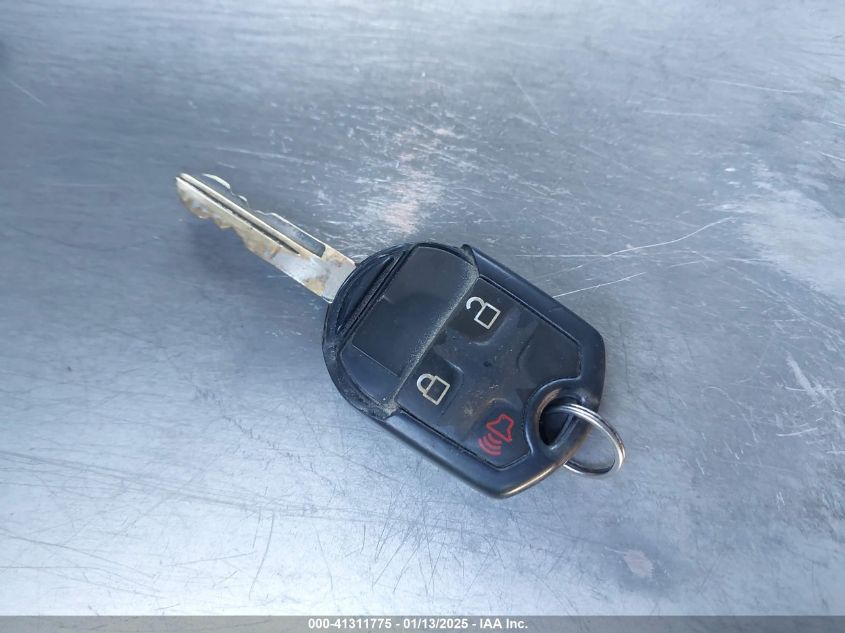 2011 Ford F-250 Lariat VIN: 1FT7X2BT0BEA54305 Lot: 41311775