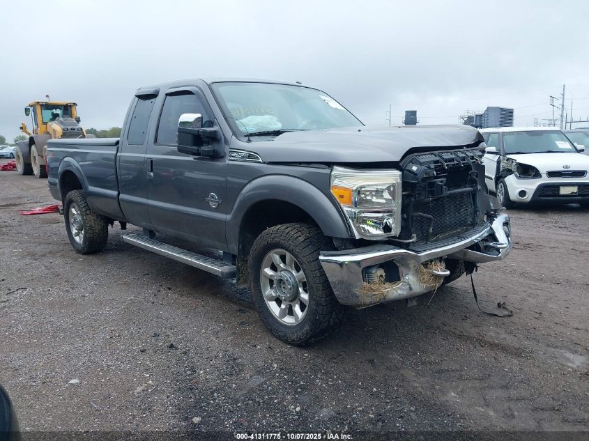 FORD F-250 LARIAT